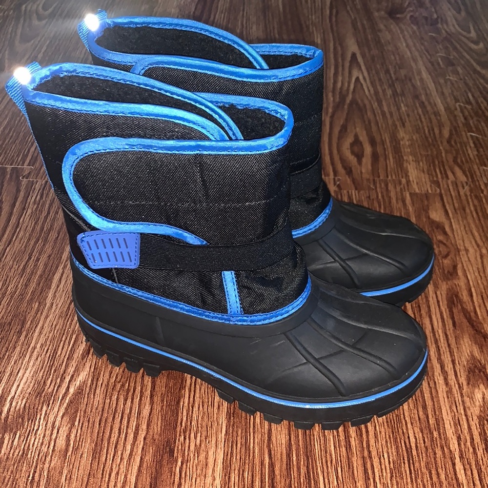 Boys winter snow boots 2/3